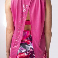 Camiseta Rosa con aberturas en espalda
