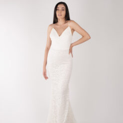 VESTIDO DE ENCAJE CON CINTA EN LA CINTURA